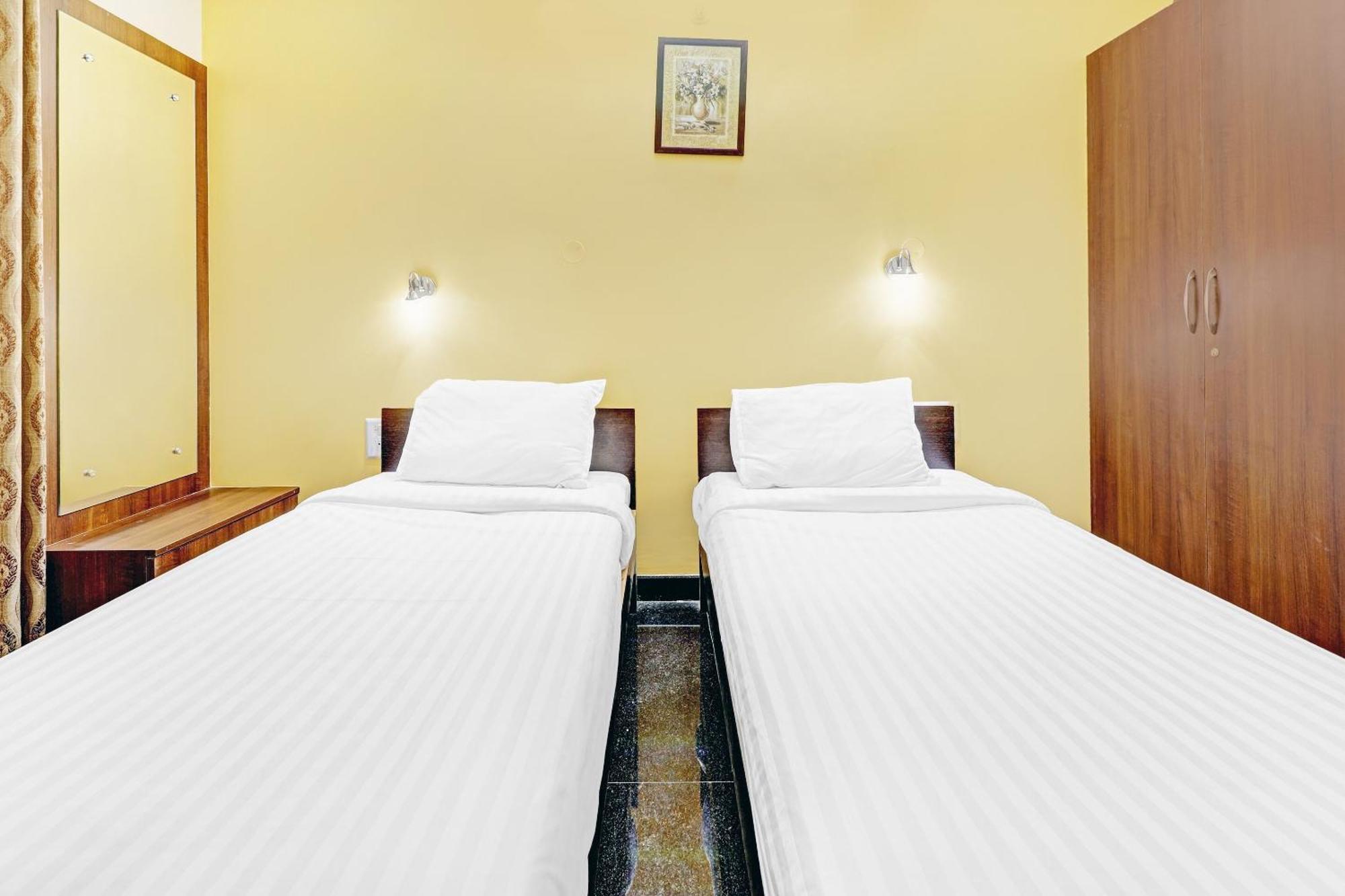 Capital O R R Residency Hotel Bangalore Exterior photo